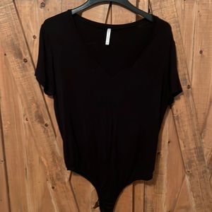 Boyfriend V neck bodysuit